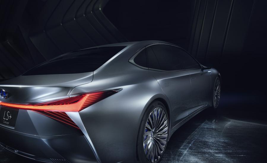  Lexus LS+ Concept 2017 года  (фото 8 из 18)